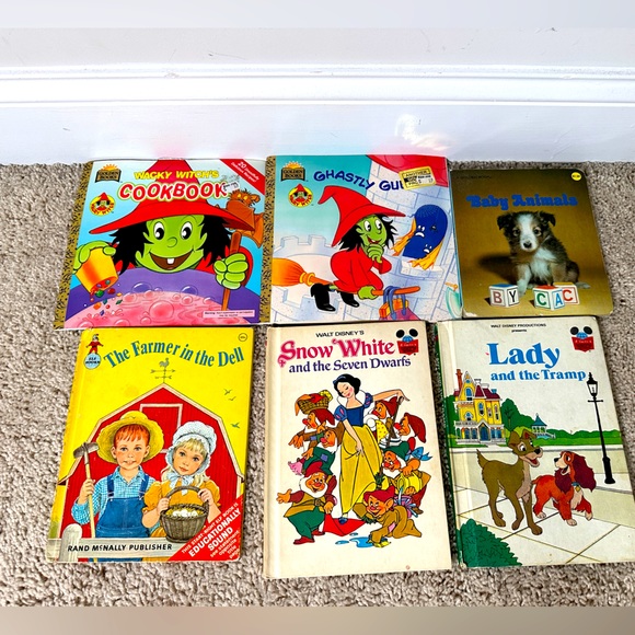 Vintage: Collectible Disney’s A Little Golden Book 6 Piece Bundle - Picture 1 of 11